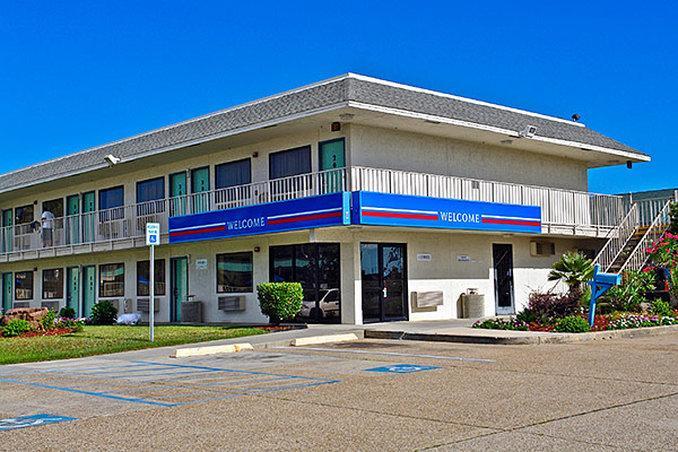 6 Gulfport, Ms Airport Hotel 2*